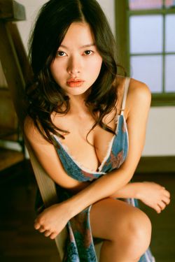 大胸美女视频